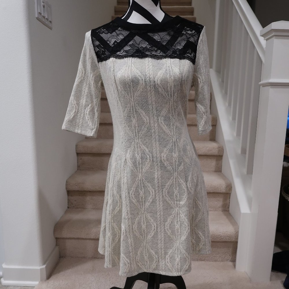 3/4 Sleeve Dress with Lace detail